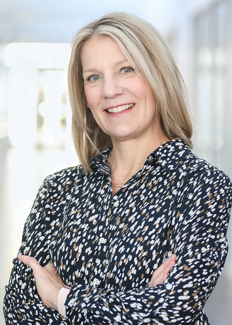 Headshot of Mary Zellmer-Bruhn, Associate Dean of MBA and MS Programs