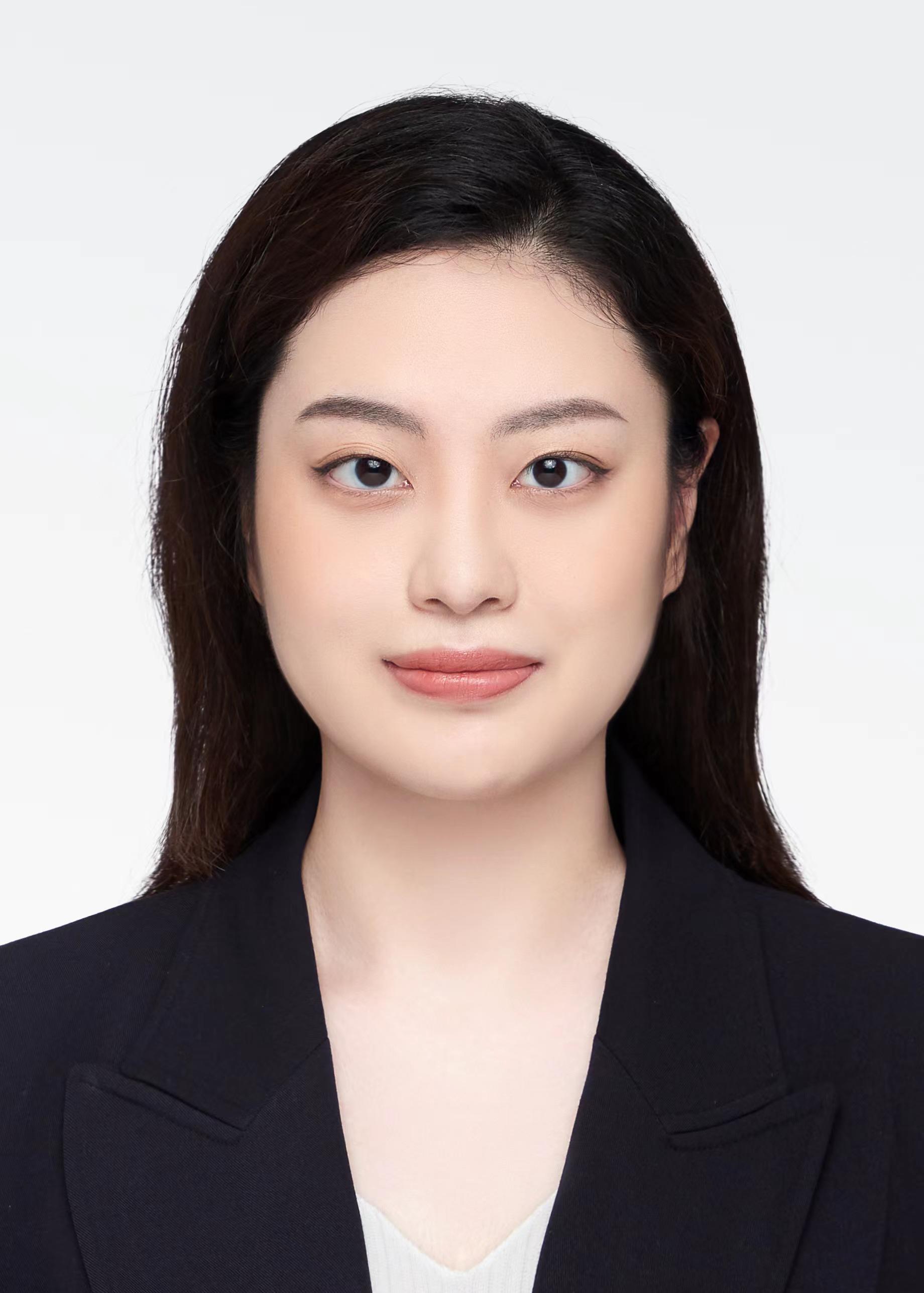 Portrait of PhD Candidate Ruihang Shen
