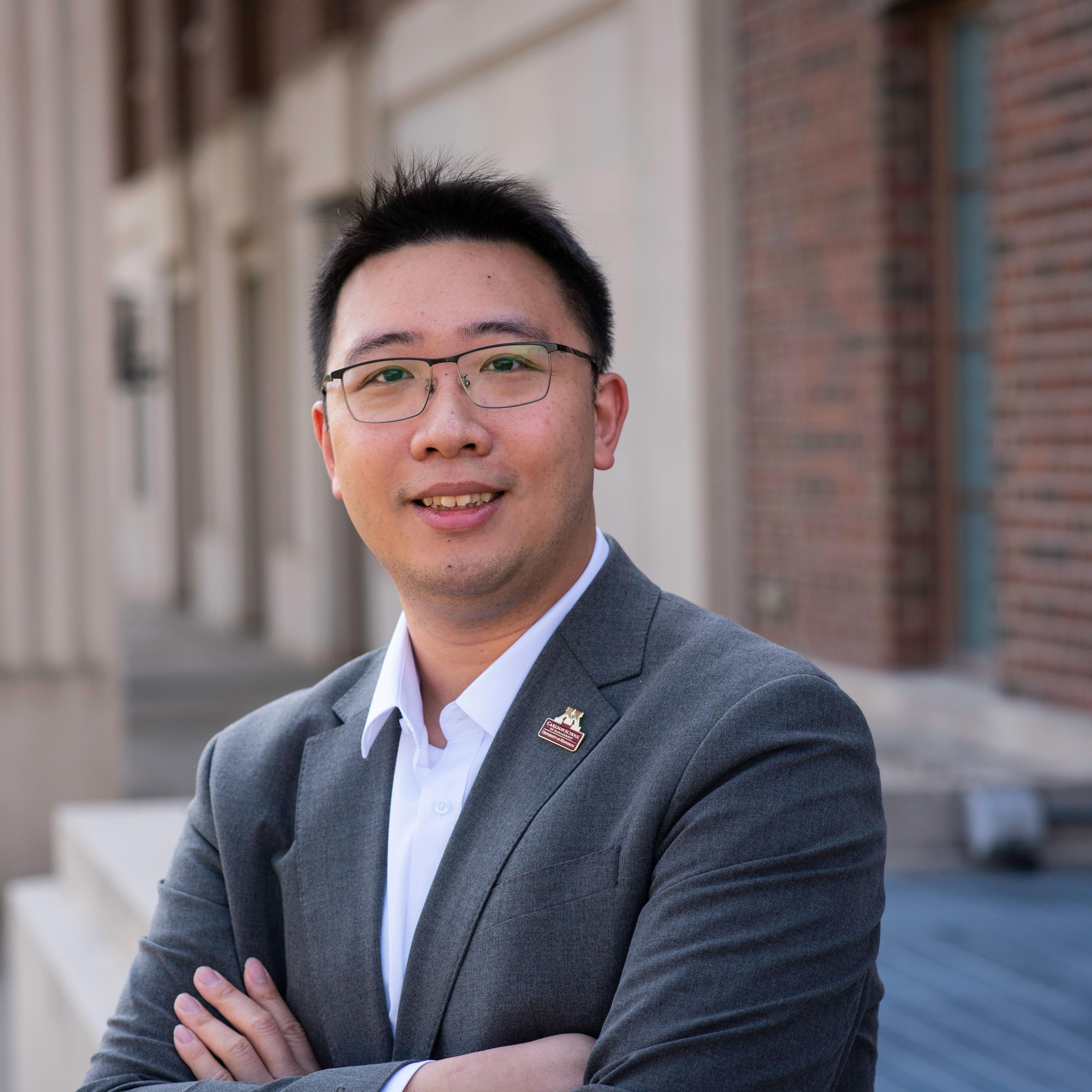 Headshot of Stephen Deng