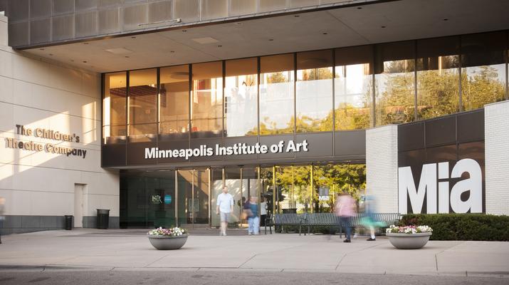 Entrance to Mia, the Minneapolis Institute of Art